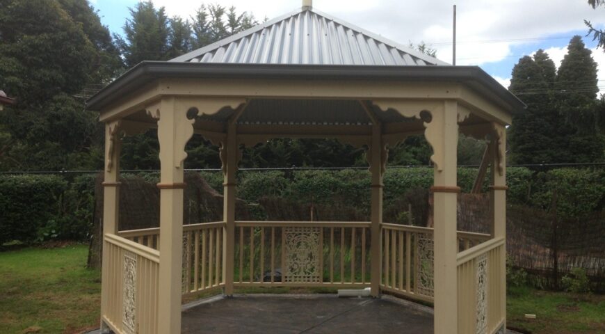 4.2 meter gazebo installed in Monbulk, Victoria.