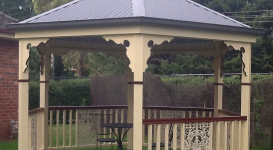 A new 4.2 meter – six sided gazebo installed in Monbulk (another happy customer!)